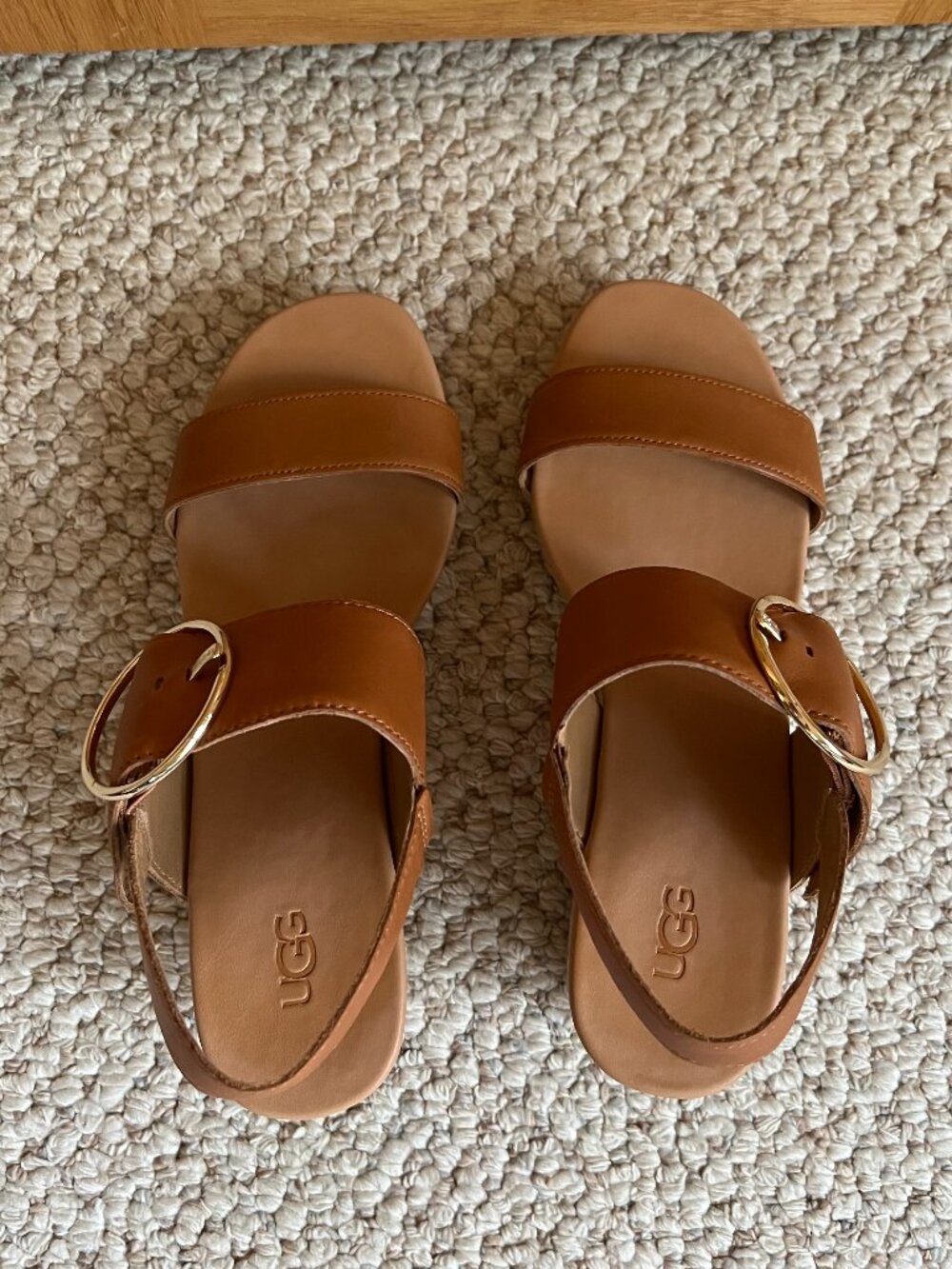 UGG -- Navee Espadrille Wedge Buckle Sandal -- Like New - Picture 5 of 15